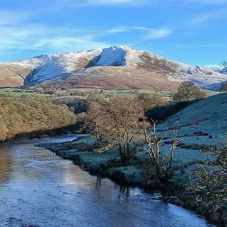 Riddings Barn * Low Borrowbridge